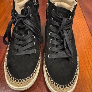 Black High-Top Sneakers with Woven Sole
